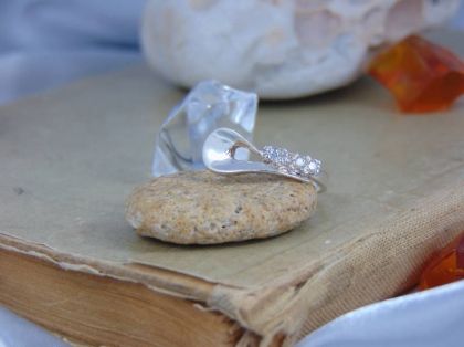 Сребърен пръстен за жена с цирконий