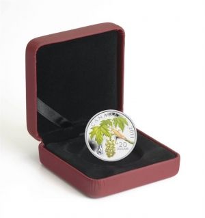 Сребърна монета серия Кленов лист ” Дъждовна капка ” Canada 2011г.
